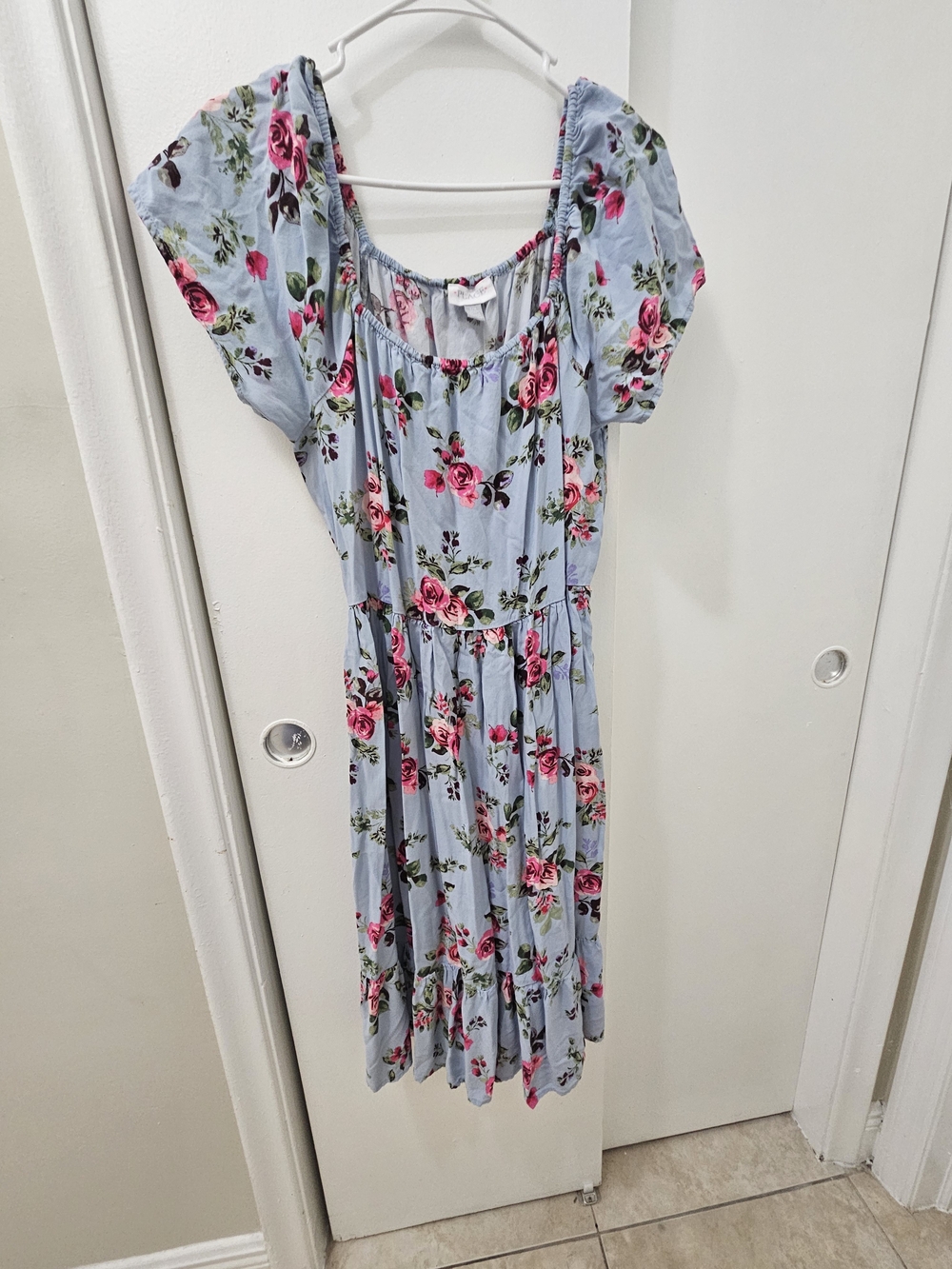 Floral dress with pink roses and green leaves #floraldress #cottagecore